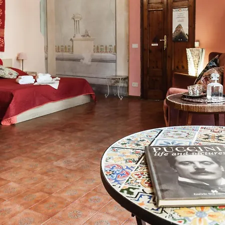Bed & Breakfast La Gemma Di Elena Lucca